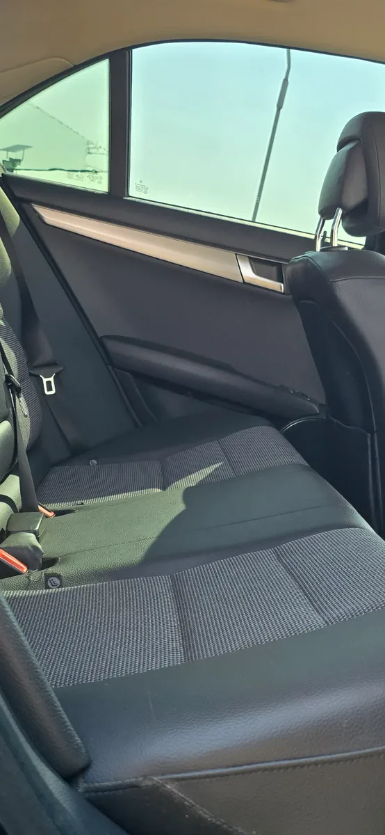 MERCEDES-BENZ C180 W204 2011 — ART AUTO Buzău, imaginea 4